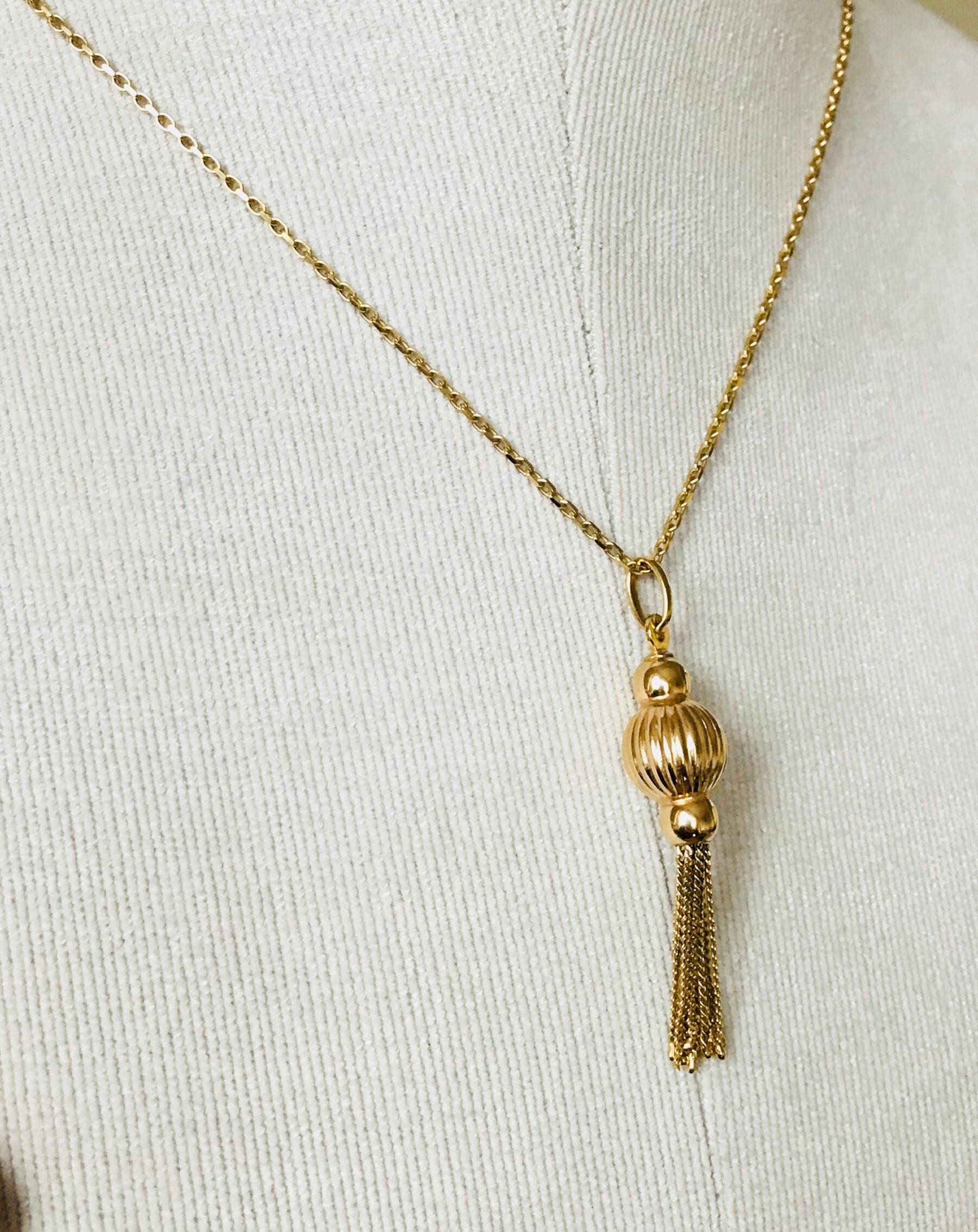 Stunning vintage 9ct gold Tassel necklace - fully hallmarked