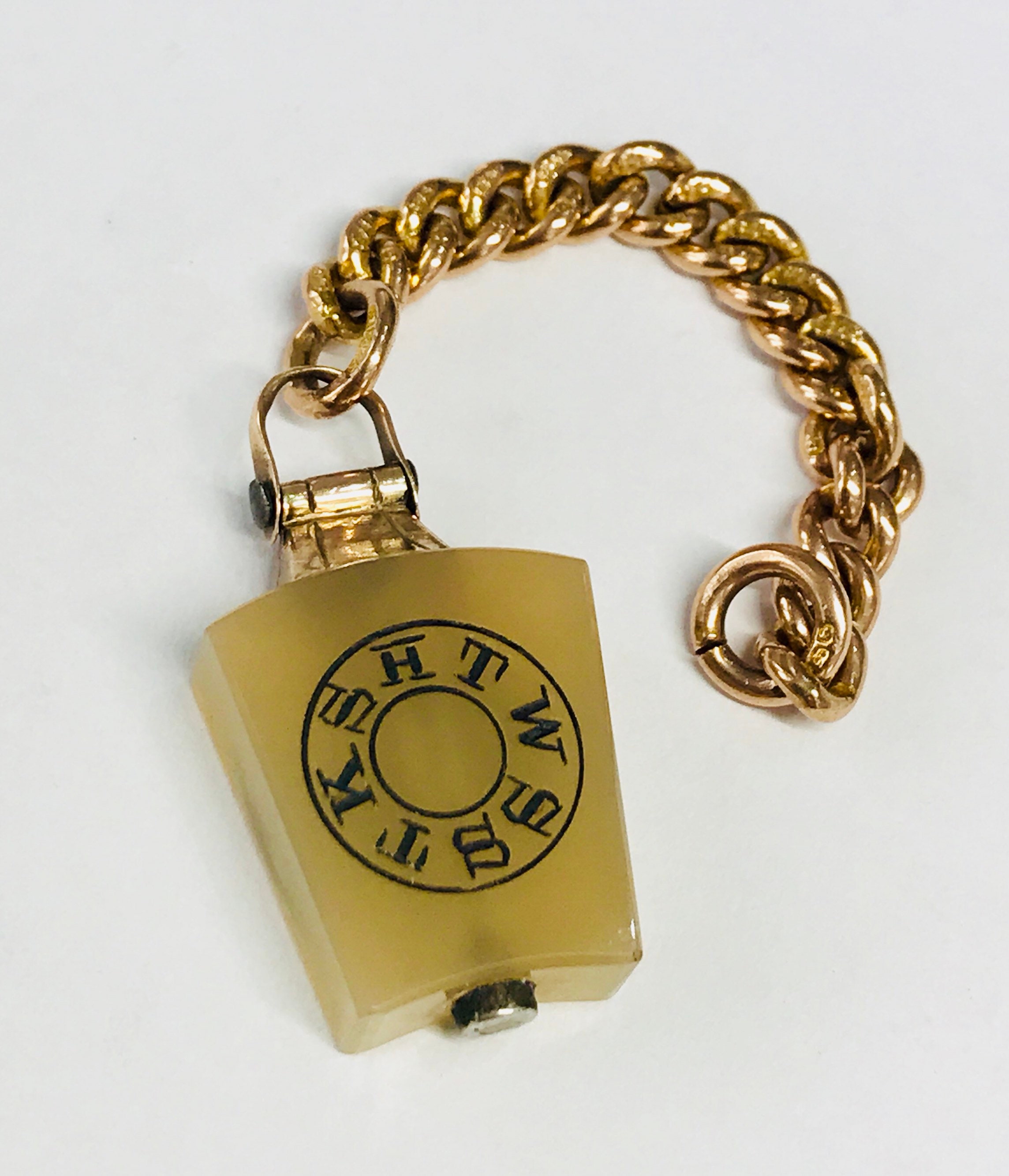 Stunning antique 9ct Rose Gold Agate Masonic Royal Arch Masons Keystone