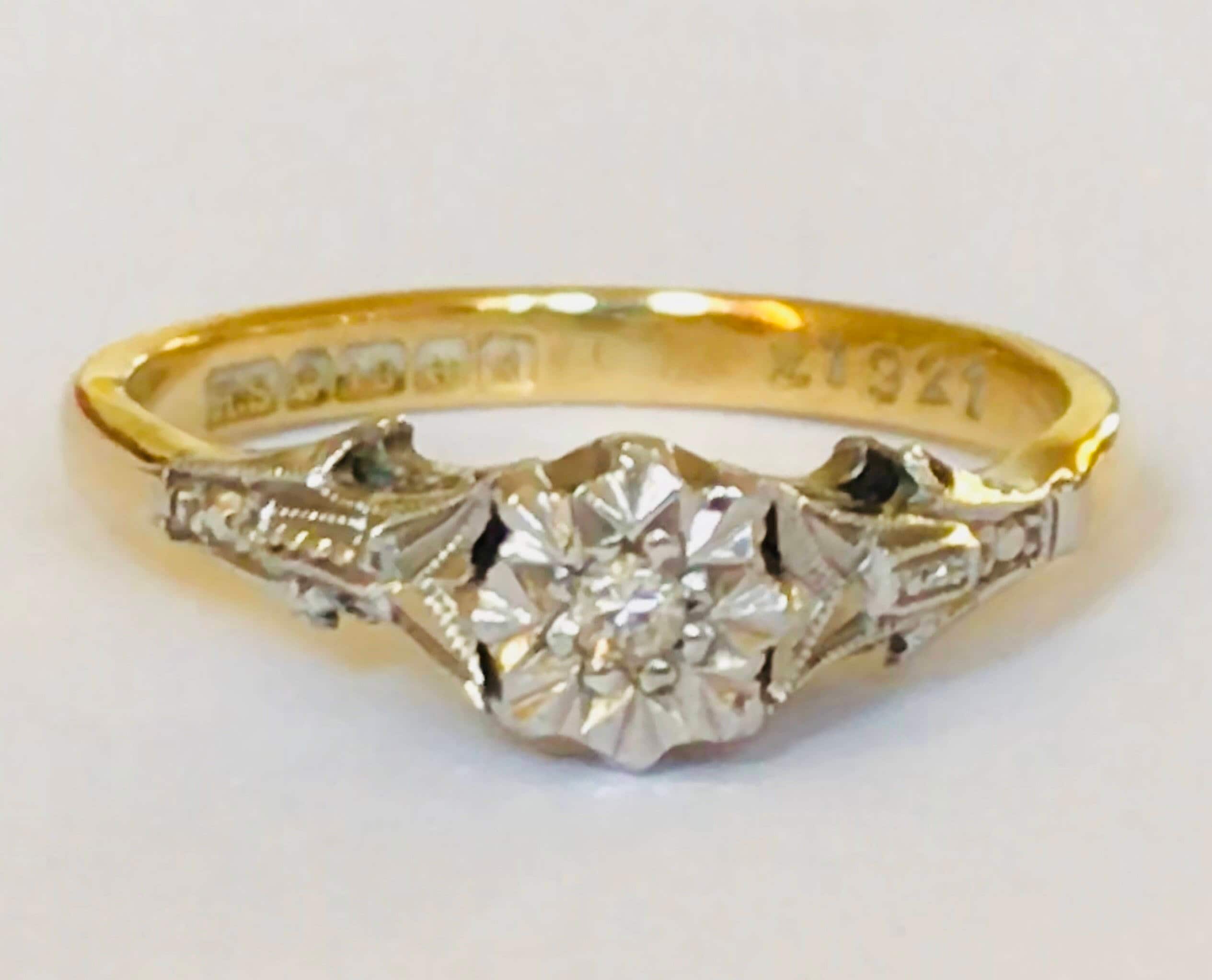 Special Offer***Stunning vintage 18ct gold Diamond solitaire engagement