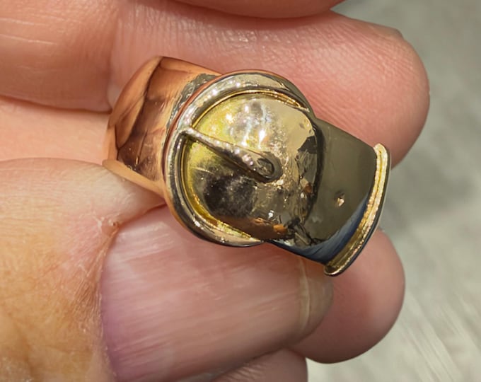 Vintage 9ct gold Buckle ring - London 1965 - size N or US 6 1/2 - 8.2gms