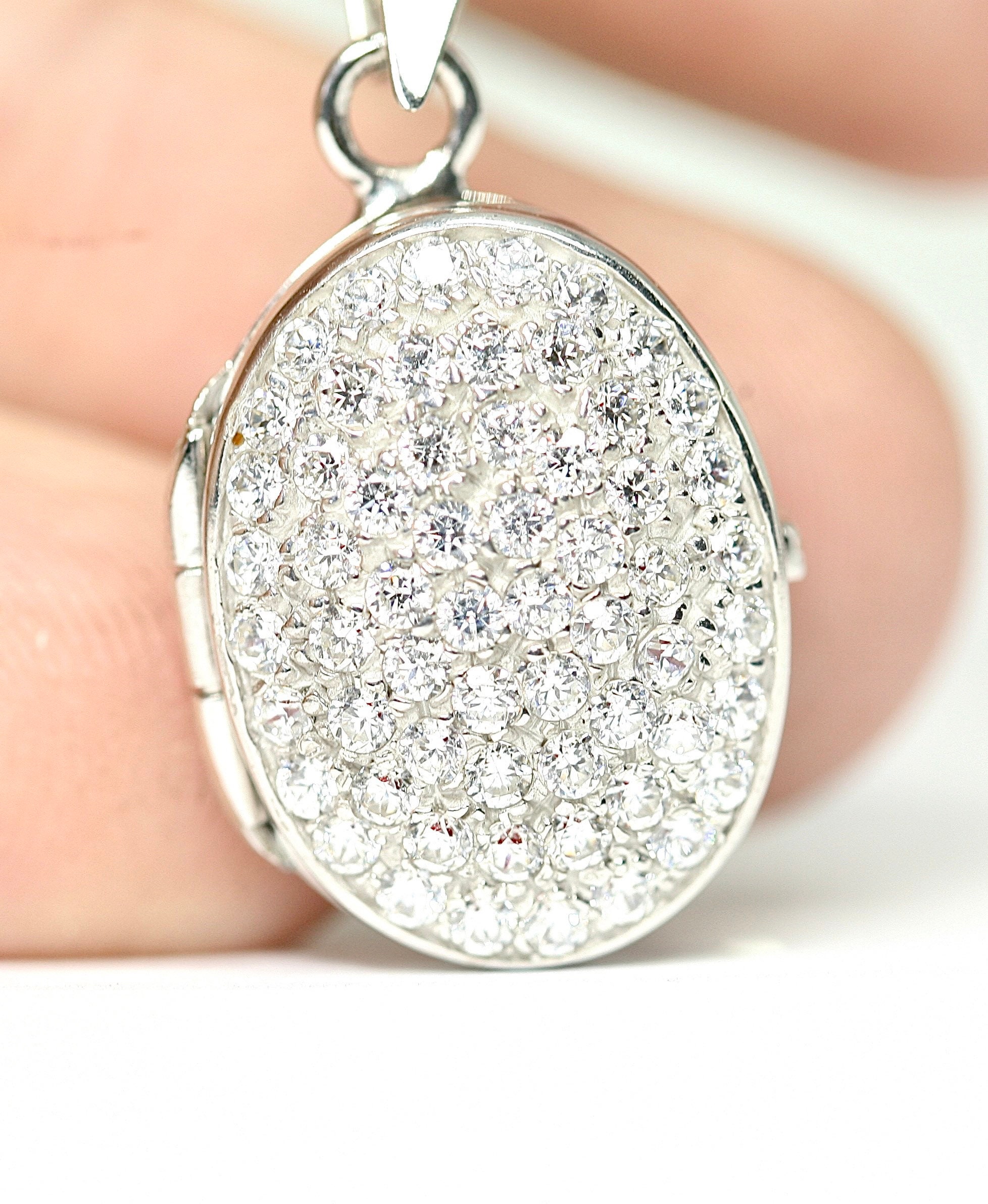 Reserved ***Superb sparkling 9ct white gold 18 inch Cubic Zirconia ...