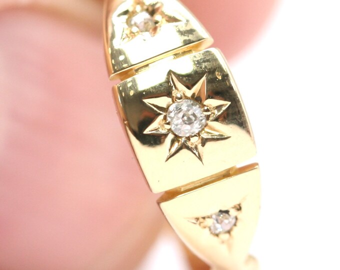 Stunning mid Victorian 157 year old 18ct / 22ct gold Diamond statement ring - hallmarked Birmingham 1865 - size Q or US 8