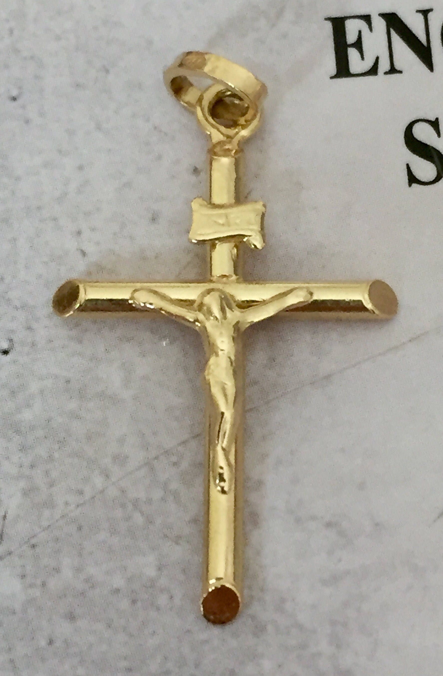 Stunning vintage 18ct yellow gold Crucifix Reserved for Ian
