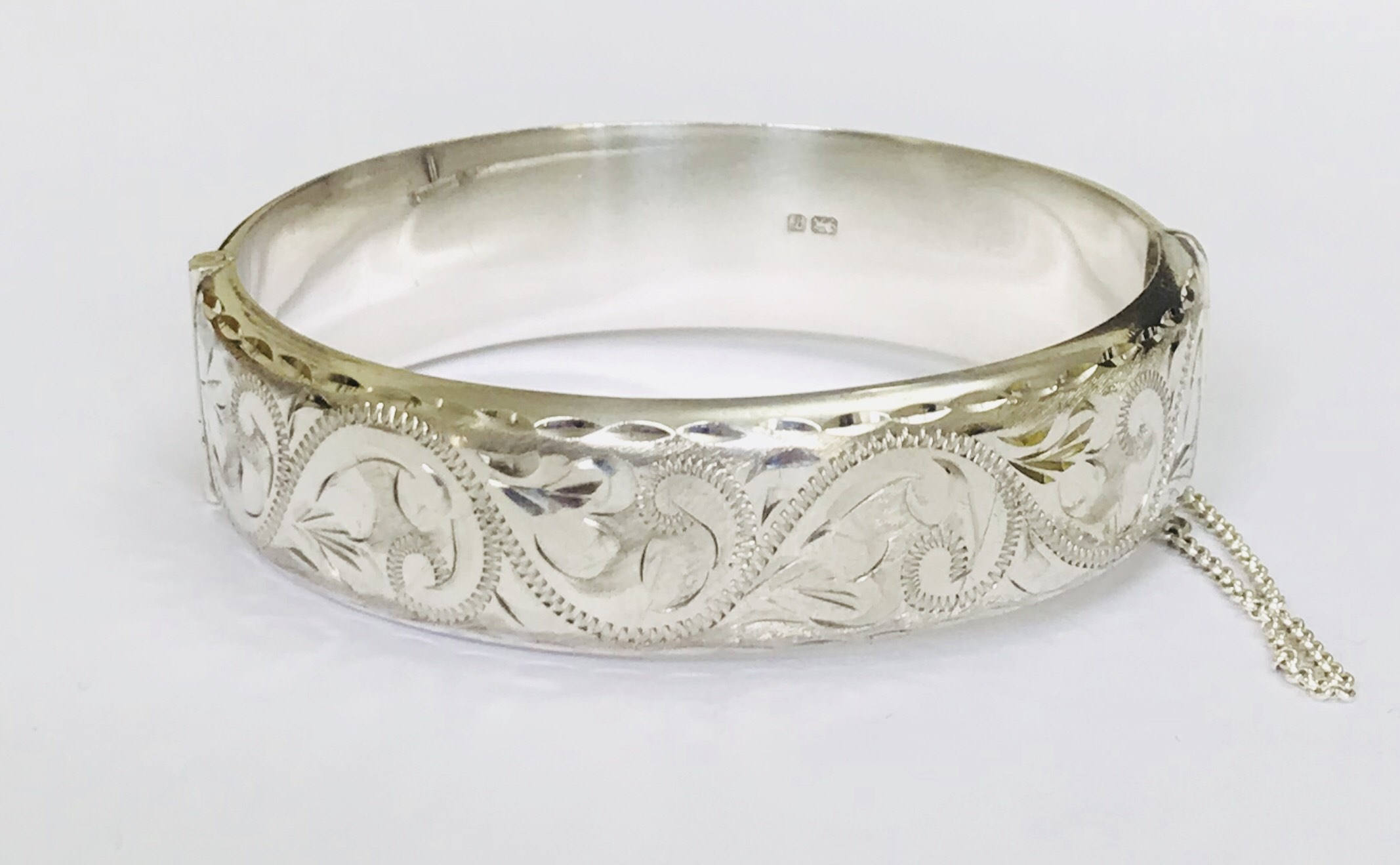 Vintage sterling silver bangles Clearance