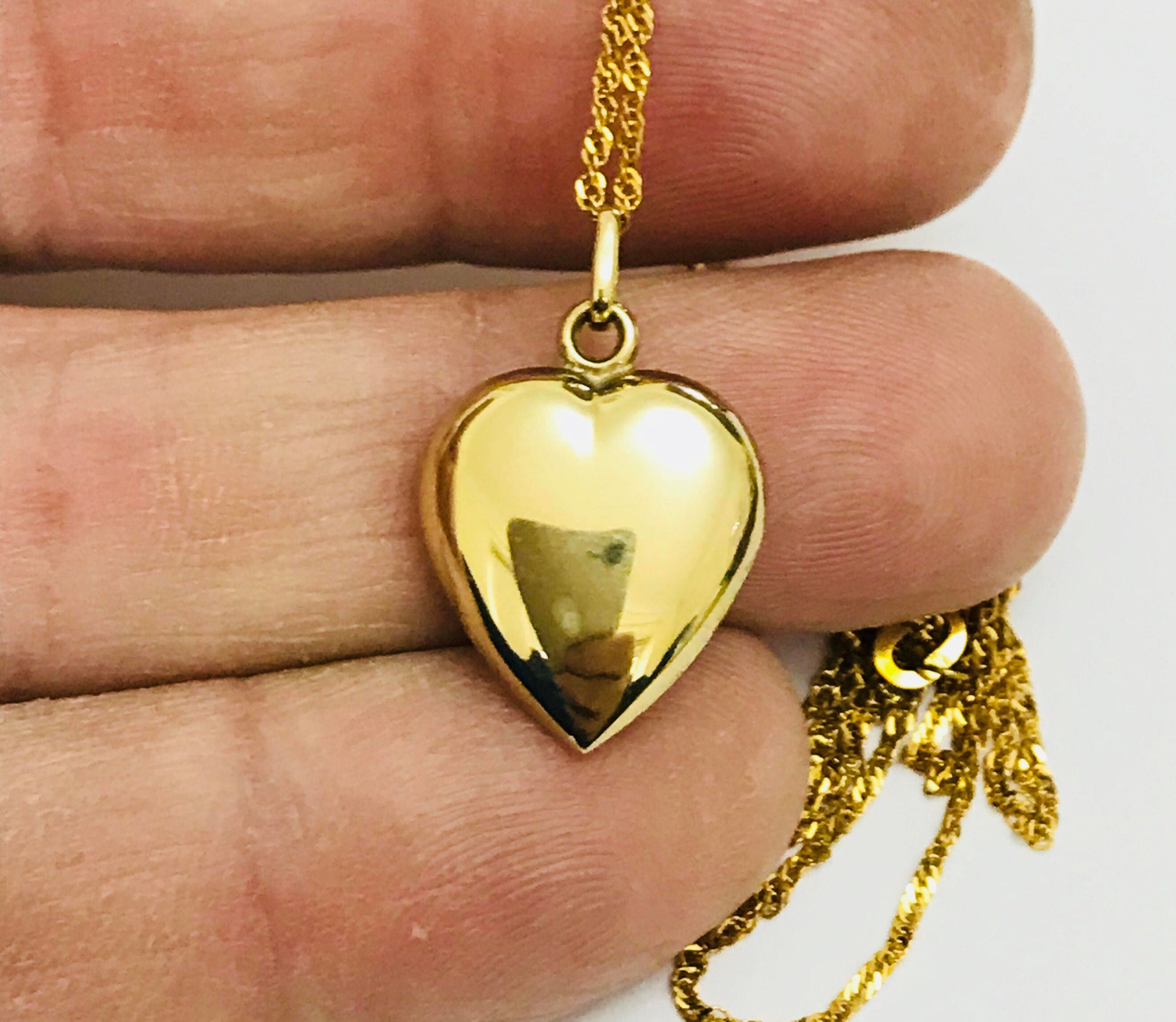 Stunning vintage 9ct gold faceted heart shaped pendant and chain