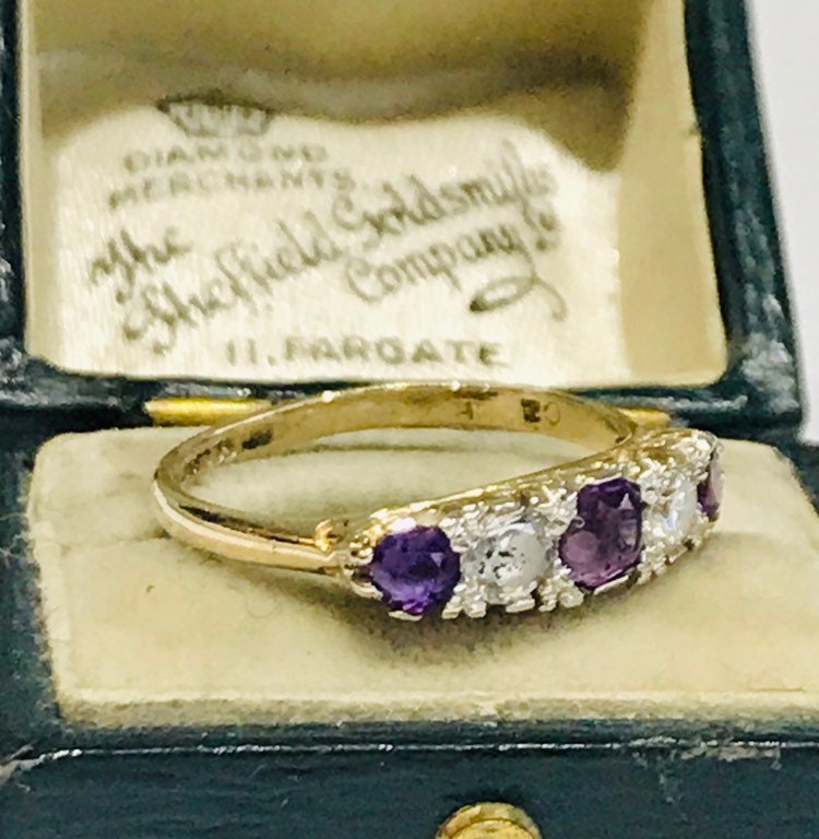 Superb vintage 9ct yellow gold Amethyst and Cubic Zirconia eternity