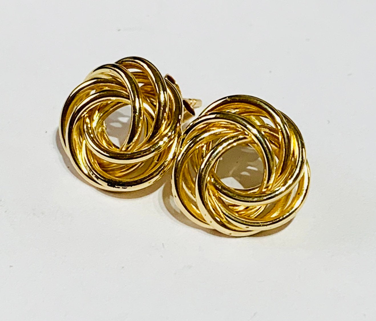 Vintage large 9ct yellow gold knot stud earrings