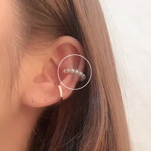Ear cuff, no piercing, pearl ear cuff, non pierced, fake piercing, cartilage piercing, earring, no pierce, brass, earcuff, dainty, simple