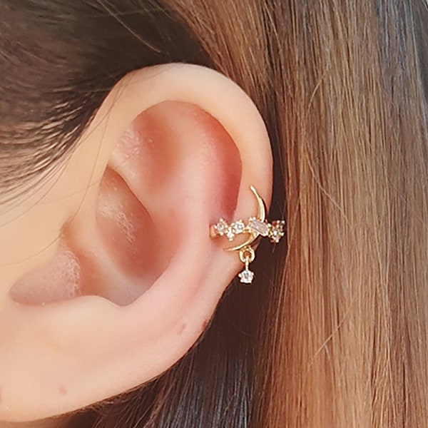Crescent moon, ear cuff, no piercing, cartilage, non pierced, earrings, ear jacket, cubic zirconia, ear cuff, rose gold, no pierce, dainty