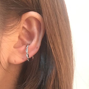 Ear cuff no piercing, fake piercing, non pierced, ear climber, minimal, braided ear cuff, no pierce, rose gold, simple, ear jacket, silver