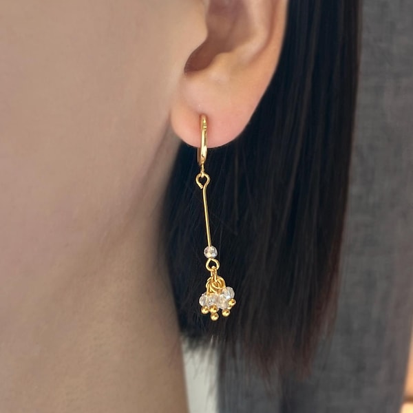 Pendientes de clip para boda, pendientes de boda minimalistas, pendientes de clip de aro, pendientes de clip huggie, clip invisible, clip en racimo
