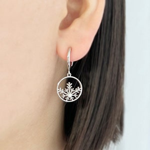 Invisible clip on earrings, snowflake, non pierced earrings for women, no pierce earrings, hoop clip on, huggie clip on, dangle, wedding