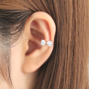 Ear cuff, no piercing, non pierced, bow, swarovski stone, fake cartilage earring, earcuff, no pierce, ear climber, earcuffs, rose gold