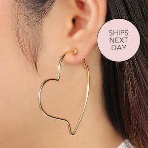 No piercing, non pierced, hoop earring, no pierce, minimal, ear cuff, clip on earrings, earring, clipon earrings, heart earrings, gold