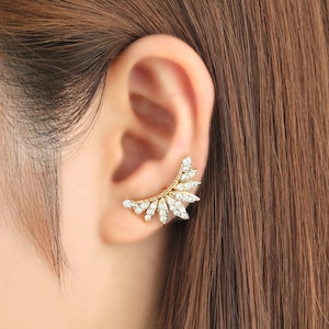 Ear cuff, no piercing, ear jacket, non pierced, no pierce, wedding, ear climber, brass, simple, earcuff, silver, gold, earring, cubic