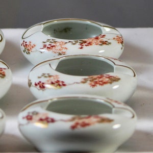 Fukagawa Arita Porcelain Maple Leaf Napkin Rings and Ashtray 10 Pieces