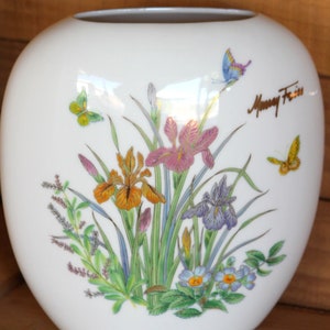 Vintage Murray Feiss Signed Asian Style Flat Oval Vase With Iris And Butterfly