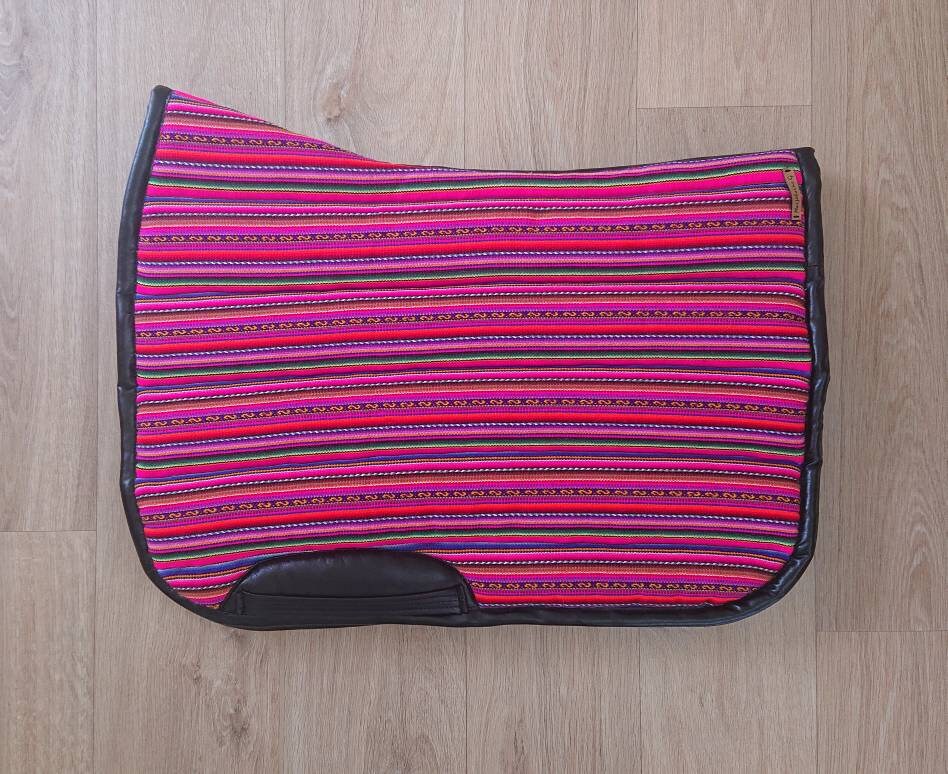 Tapis de Selle Sans Renforts - Modèle Unique Amérique Du Sud Fuschia