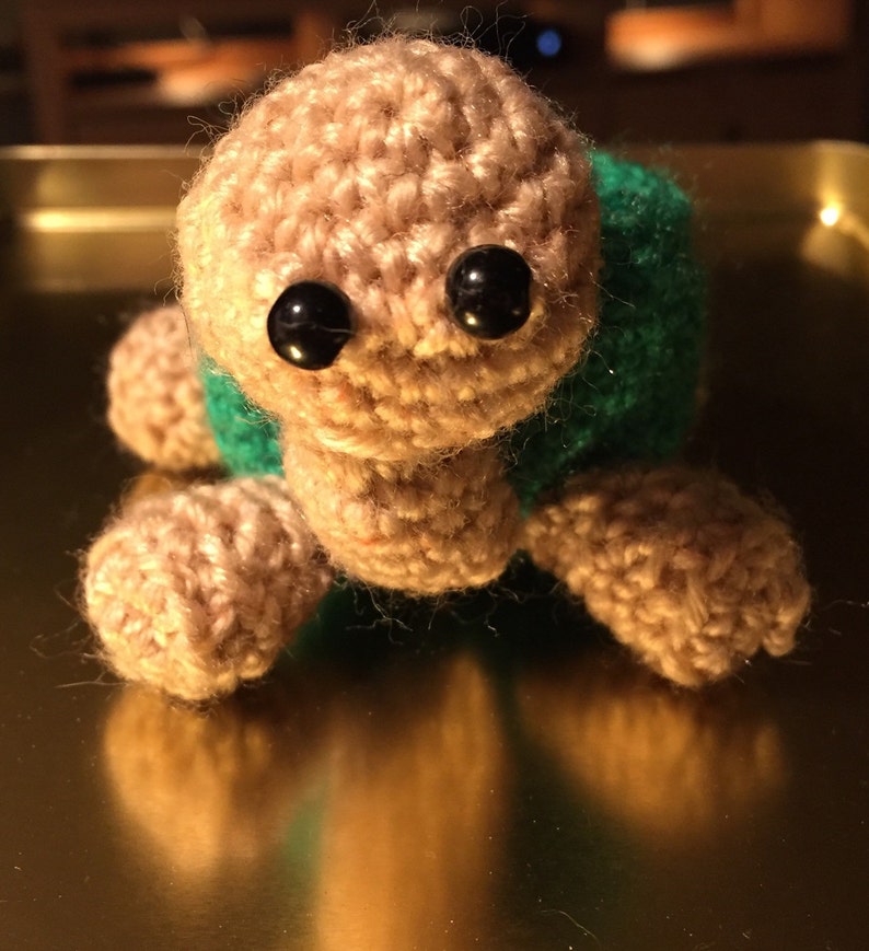 Turtle ring holder jewellery box crochet bowl.