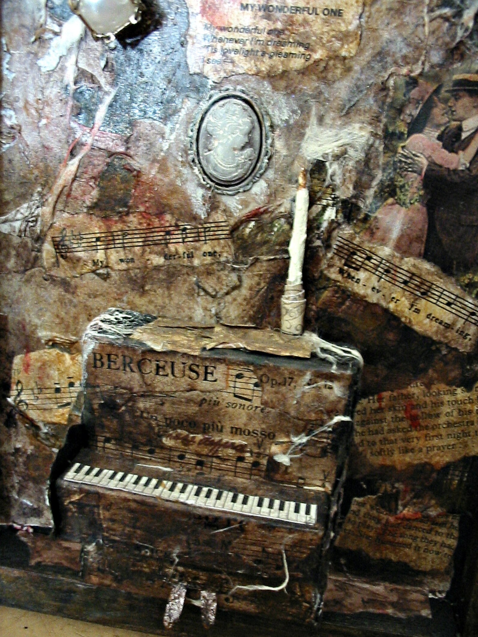 Haunted piano 3D picture. Edwardian abandoned house themed Etsy