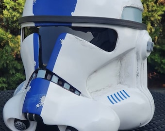 Clone trooper Helm 501st cosplay fase 2 finished ready to wear 1:1 scale NO !! 3d print but polyester resin cast