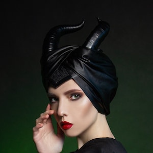 Halloween cosplay, Maleficent Horns for Cosplay Costume for Women, The Sleeping Beauty Cosplay, Witches Horns, Costume Headpiece