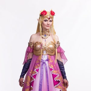 Princess Zelda Costume with cosplay armor, Armor costume Princezz Zelda cosplay, Zelda Halloween costume Legend of Zelda cosplay