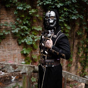 Halloween costume, Corvo Attano cosplay costume Dishonored videogame PC game series steampunk outfit custom costume cosplay events