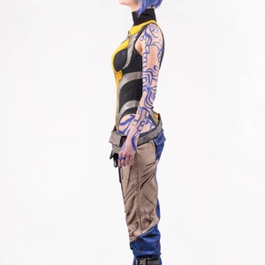 Maya cosplay costume from Borderlands 2 video game, Halloween costume image 3