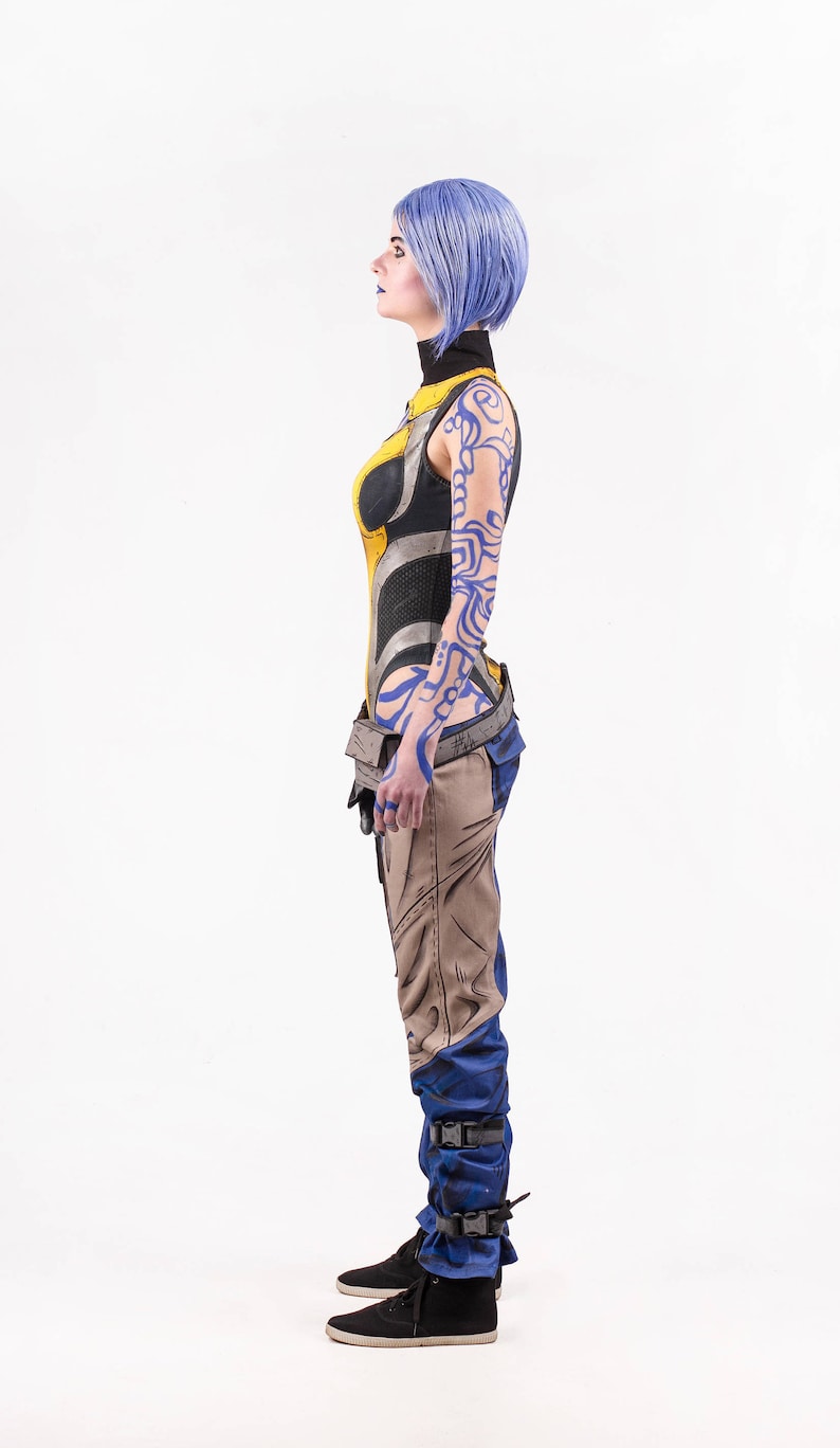 Maya cosplay costume from Borderlands 2 video game, Halloween costume image 3