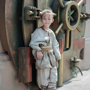 Anakin costume, Anakin padawan, Anakin episode 1 costume, Anakin Jedi robes, Anakin Halloween costume, Anakin cosplay Skywalker costume