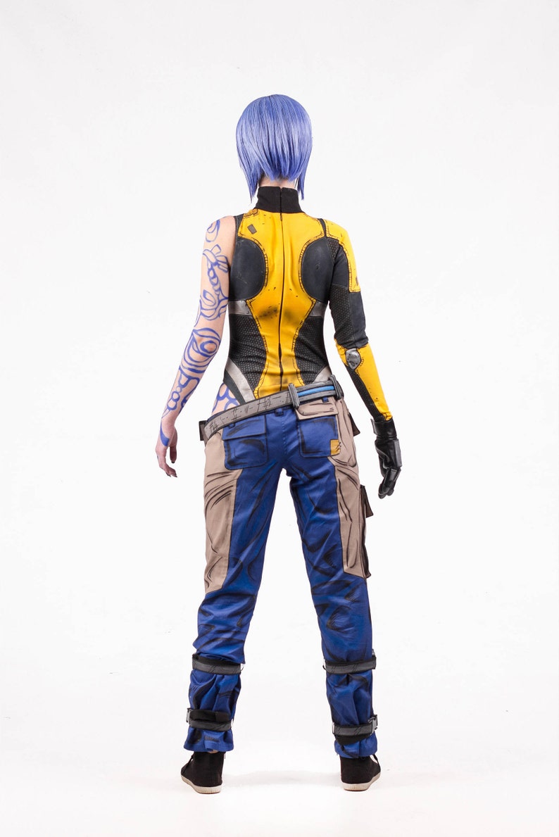 Maya cosplay costume from Borderlands 2 video game, Halloween costume image 4