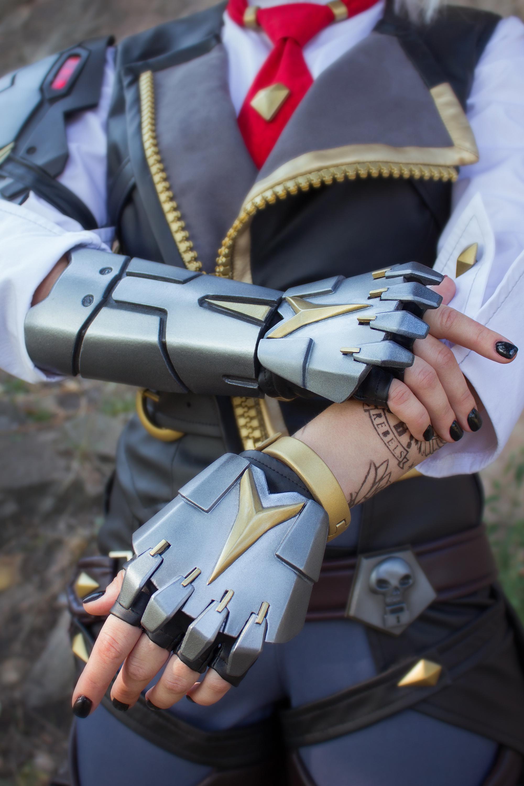 Ashe From Overwatch: Cosplay Women Outfit With Decorative Non ...