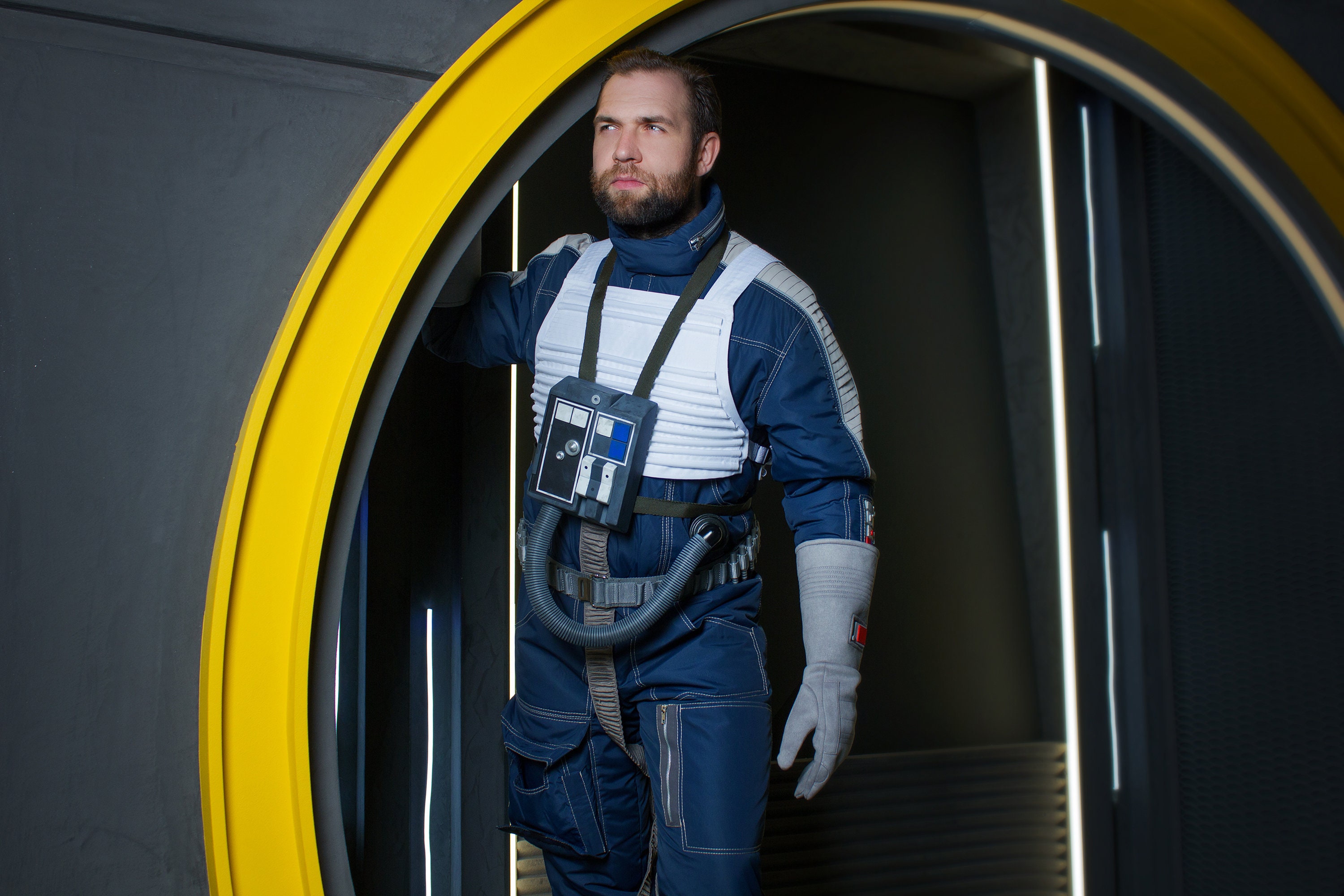Blue Squadron Resistance Pilot cosplay costume from Star Blue Squadron Resistance Pilot cosplay costume from Star