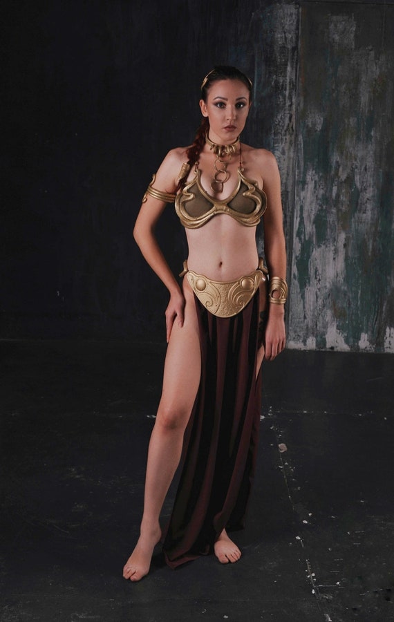 Leia gold bikini cosplay