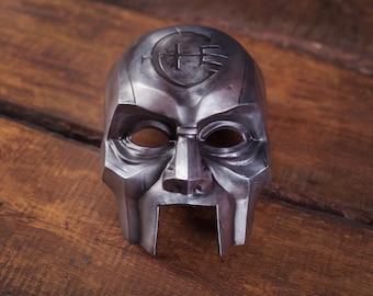 Dishonored 2 Overseer mask, Dis honored mask outfit warfare overseer cosplay, Dishonored 2 characters, Dishonored game cosplay