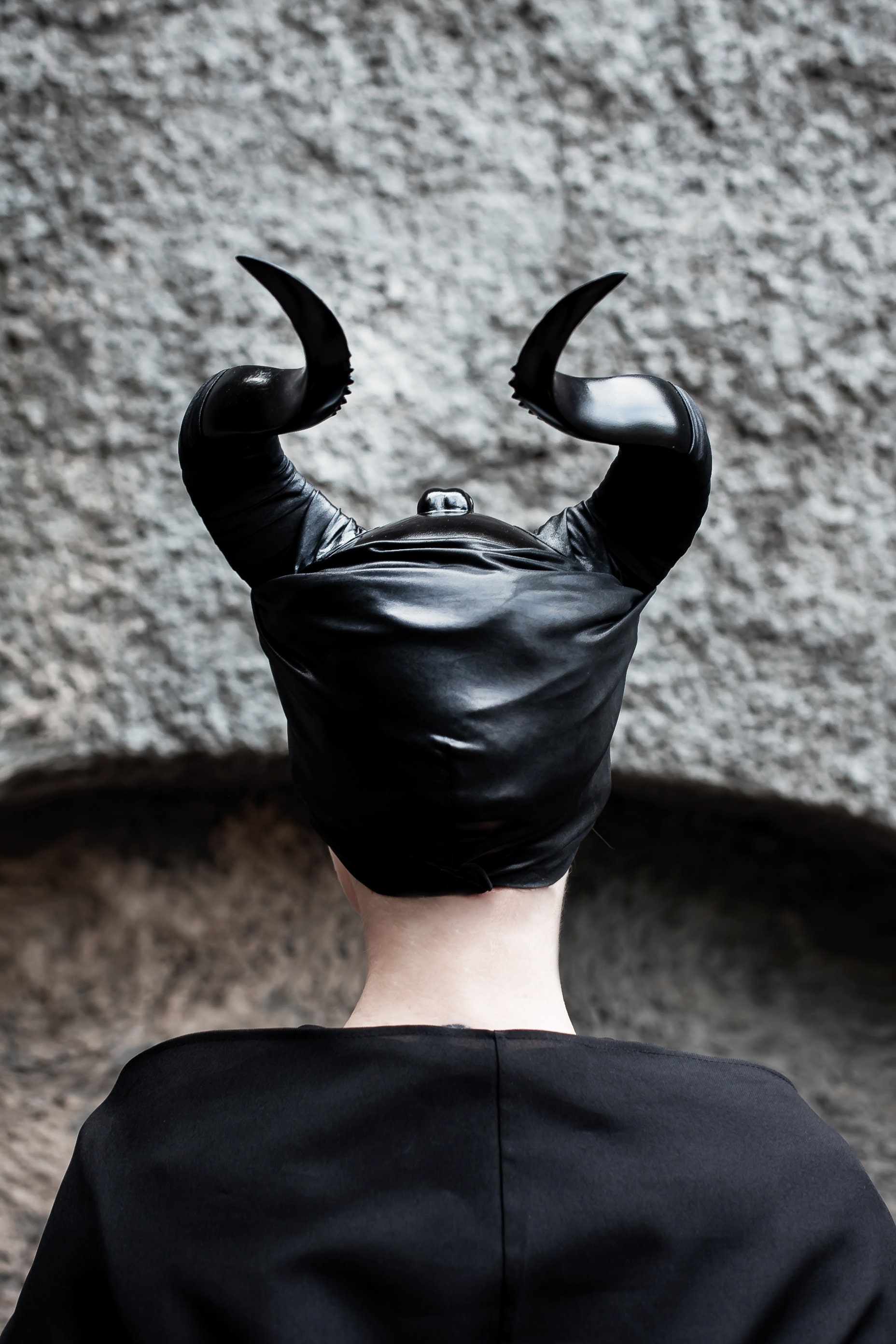 マレフィセントの角のコスプレ小道具、ハロウィンアクセサリー、ダーク 