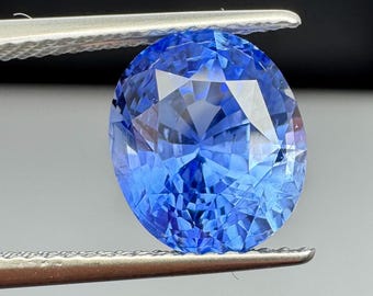 Large 5.2ct natural Ceylon Sapphire. Unheated, untreated, AGL lab report