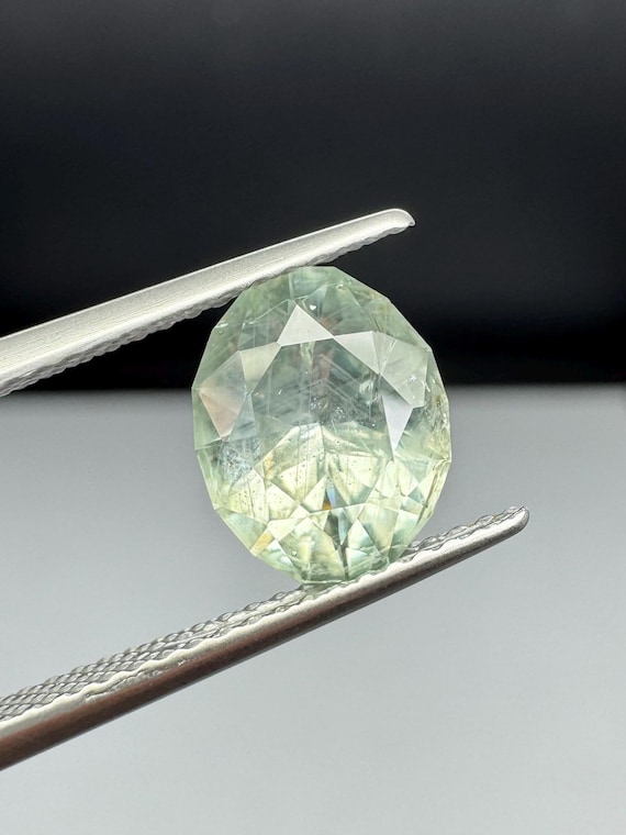 Montana Sapphire, 2.24ct oval untreated