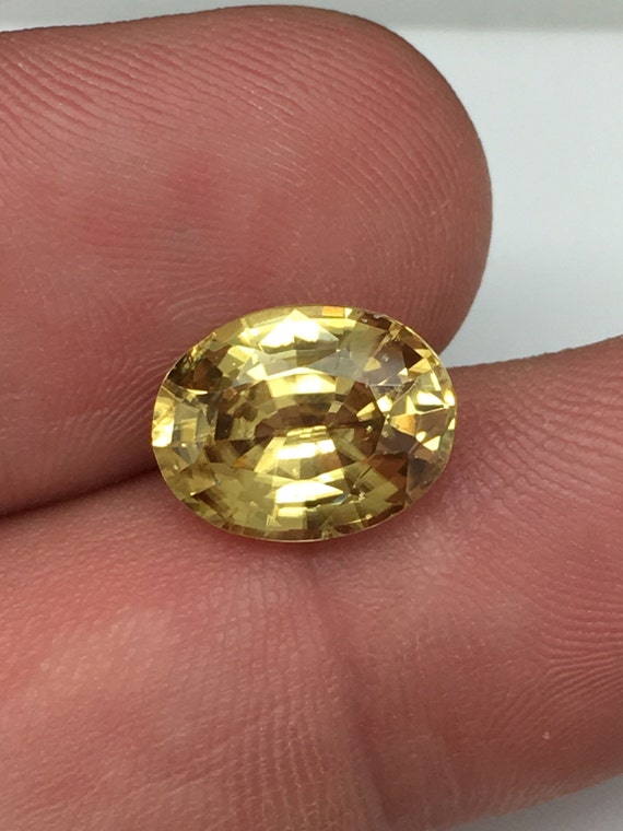 Sphene 4.75ct! Top gem quality.