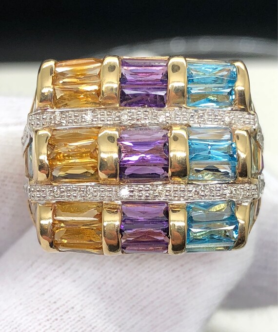 Heafty Natural, colored gemstone 14k gold ring!