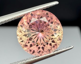 Bi-Color Tourmaline with frosted facets. 3.89ct
