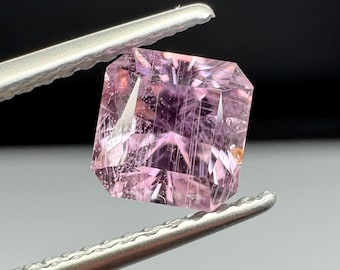 Natural Sapphire. Pink 1.35ct