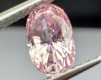 Pink Sapphire, 1.55ct untreated, natural gem.