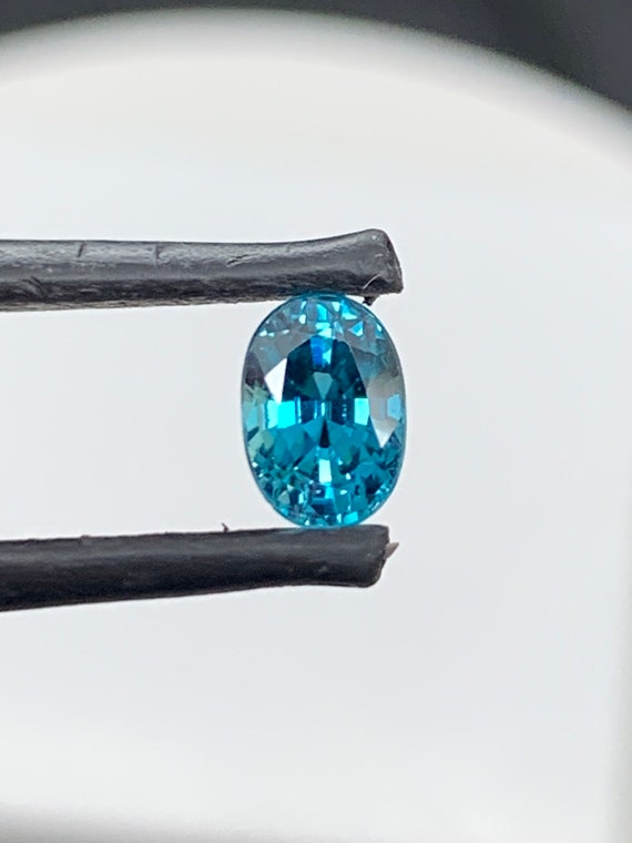 Amazing color Blue Zircon. 1.24ct oval. Eye clean, natural gemstone.