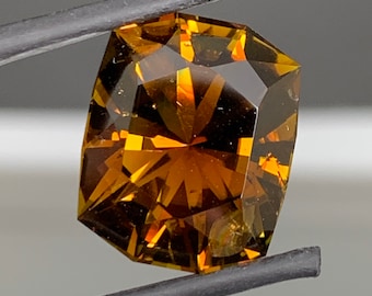 Sunset Tourmaline, large 11.5ct discounted Gemstone. Natural, untreated, precision cut stone.