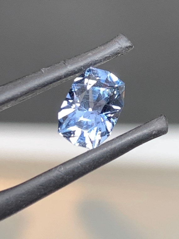 Steely blue natural Sapphire! 1.83ct barion style cut gem.