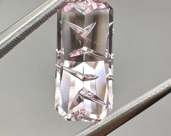 Fantasy cut Morganite 3.01ct natural, good color