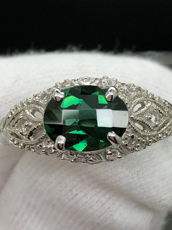 White gold Green Tourmaline filigree ring in 10k gold.