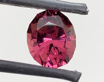 3.3ct Oval Rhodolite Garnet
